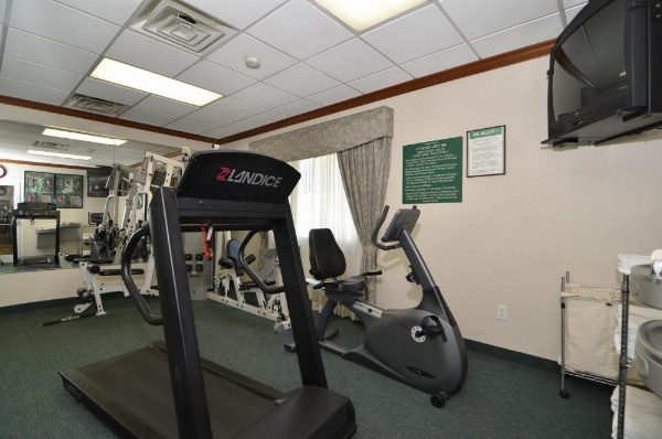 Quality Inn & Suites Biltmore East image 21